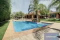 Dom drewniany w stylu górskim 345 m² w Alicante, Hiszpania