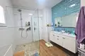 5-Schlafzimmer-Villa 385 m² lAlfas del Pi, Spanien
