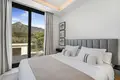 6-Schlafzimmer-Villa 903 m² Marbella, Spanien