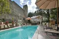 Hotel 2 000 m² Umbrien, Italien