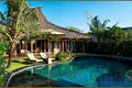 Willa 4 pokoi 300 m² Pecatu, Indonezja