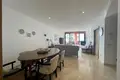 Wohnung 3 Schlafzimmer 158 m² Estepona, Spanien