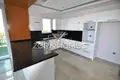 5 room villa 350 m² in Mahmutlar, Turkey