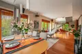 Wohnung 4 zimmer 200 m² in Warschau, Polen