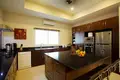 Villa de 7 dormitorios 800 m² Phuket, Tailandia