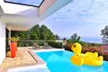 Villa mit 2 Schlafzimmern 185 m² Bakar, Kroatien