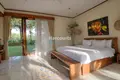 4-Schlafzimmer-Villa 1 000 m² Gianyar, Indonesien