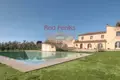 5 bedroom villa 1 300 m² Cecina, Italy