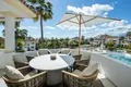 Villa de tres dormitorios 157 m² Marbella, Španjolska