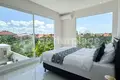 4-Schlafzimmer-Villa  Kerobokan, Indonesien