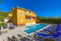 villa de 5 dormitorios 246 m² Grad Kastela, Croacia