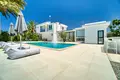 Haus 4 Schlafzimmer  Peyia, Zypern