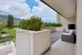 2 bedroom apartment 140 m² Tivat, Montenegro