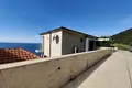 3 bedroom villa 200 m² Dobra Voda, Montenegro