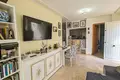 Villa de tres dormitorios 74 m² Torrevieja, España