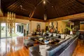 Willa 7 pokojów 2 641 m² Kerobokan Kelod, Indonezja