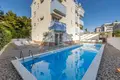 Hotel 468 m² Podstrana, Kroatien