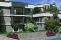 5 bedroom villa 240 m² Guelluek, Turkey