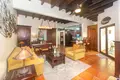 2 bedroom condo 107 m² West Bay, Honduras
