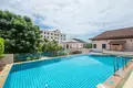 Kondominium 1 Schlafzimmer 80 m² Phuket, Thailand