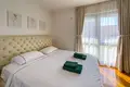 Wohnung 4 Zimmer 120 m² Budva, Montenegro