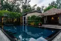Villa de 4 dormitorios 330 m² Thalang, Tailandia