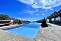 5 bedroom villa 572 m² Benimantell, Spain