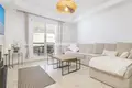 Mieszkanie 2 pokoi 91 m² Marbella, Hiszpania