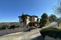 4 bedroom Villa 380 m² Trilofos, Greece