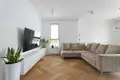 Mieszkanie 3 pokoi 77 m² Warszawa, Polska