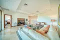 5 bedroom house 548 m² Roatan, Honduras