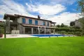 Villa 15 Zimmer 550 m² Bardolino, Italien