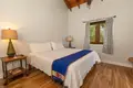 Дом 4 спальни 325 м² Sandy Bay, Гондурас