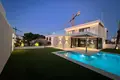 4-Zimmer-Villa 130 m² La Zenia, Spanien