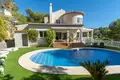 Villa de 4 dormitorios 337 m² Altea, España