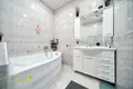 Cottage 213 m² Valiarjanava, Belarus
