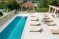 Villa 7 Zimmer 350 m² Stoliv, Montenegro