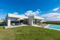3-Schlafzimmer-Villa 341 m² Neuenburg, Kroatien