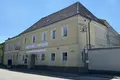 Отель 782 м² Hollabrunn, Австрия