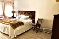 3 bedroom apartment  Estepona, Spain