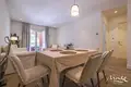 Квартира 1 спальня 69 м² Тиват, Черногория