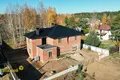 Casa de campo 326 m² Kalodziscanski sielski Saviet, Belarús