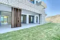 3 bedroom apartment 253 m² Marbella, Spain