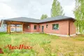 Casa 200 m² Kalodishchy, Bielorrusia