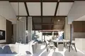 Complexe résidentiel Complex of villas with swimming pools and gardens close to beaches and piers, Samui, Thailand