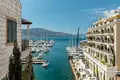Apartamento 3 habitaciones 357 m² Tivat, Montenegro
