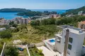 Villa de 4 dormitorios 400 m² Becici, Montenegro