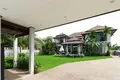 6 bedroom villa 1 600 m² Phuket, Thailand