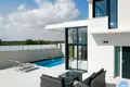 Villa de tres dormitorios 132 m² el Baix Segura La Vega Baja del Segura, España