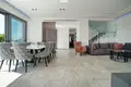 Maison 4 chambres 200 m² Parekklisia, Chypre